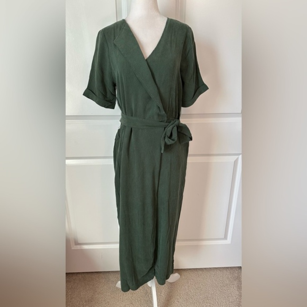 Elegant Green Wrap Jumpsuit